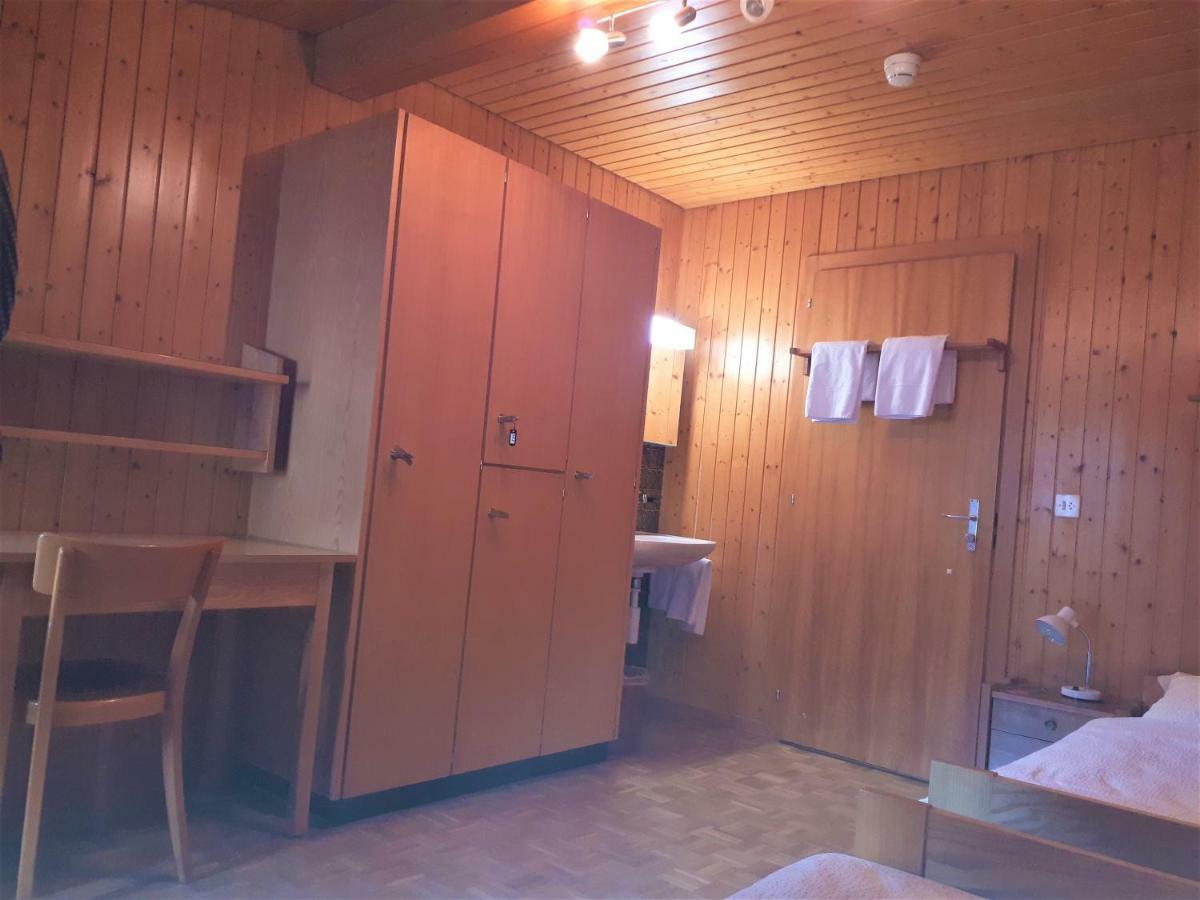 Gaestehaus St. Ursula 브리그 외부 사진